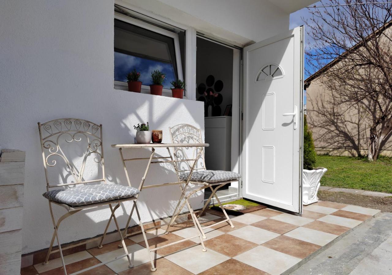 Nora 2 Apartment Sremska Mitrovica